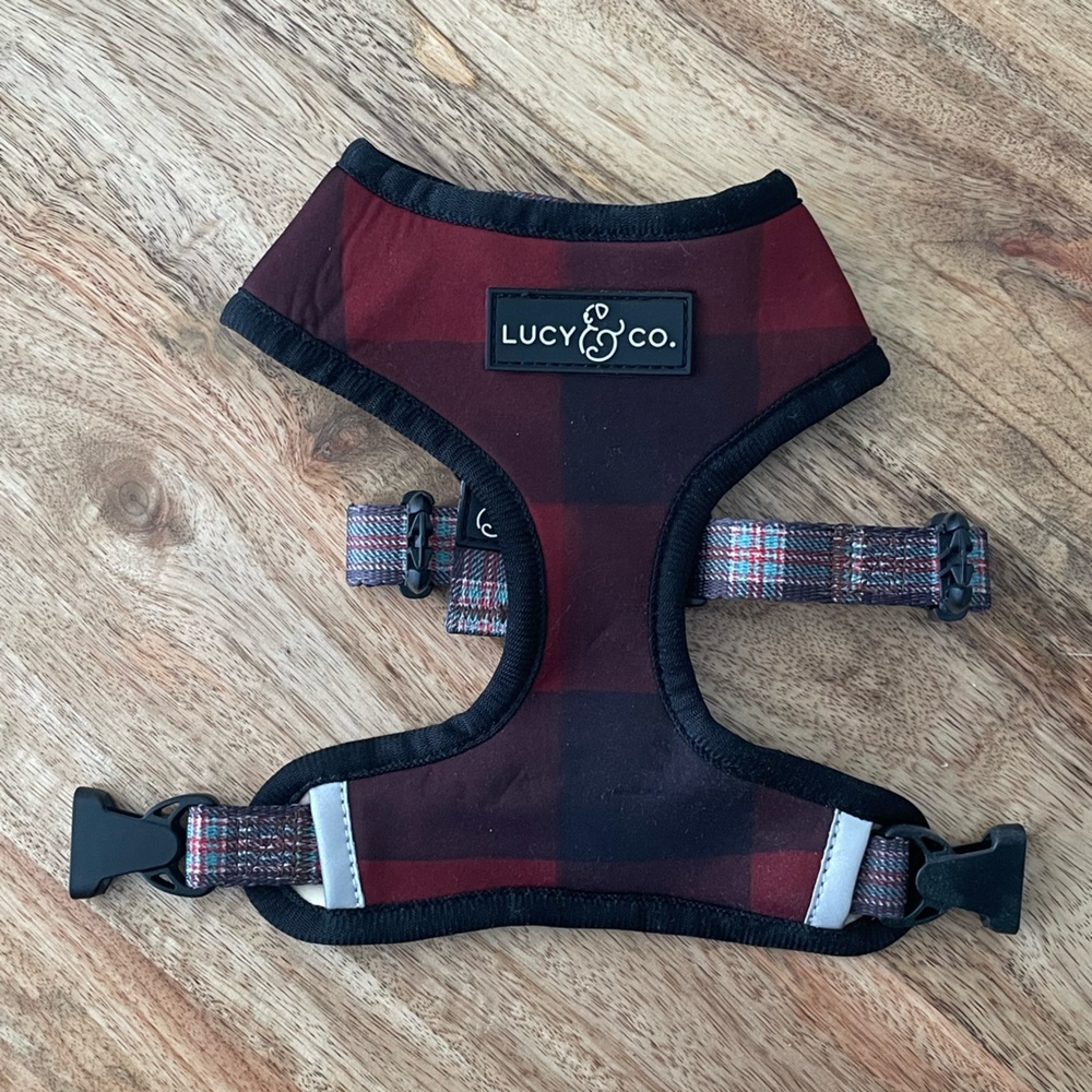 Lucy & Co Reversible Harness - Holly Jolly Plaid